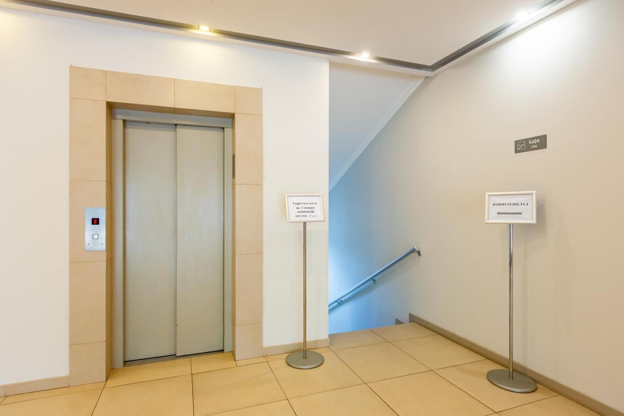 Practicotel Kiev Exterior foto